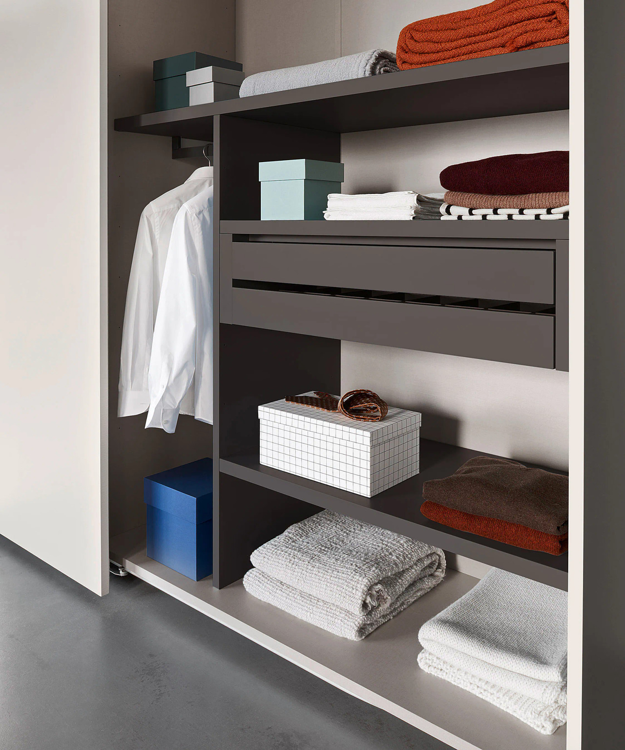 Sangiacomo Sintesi Wardrobe, view 3