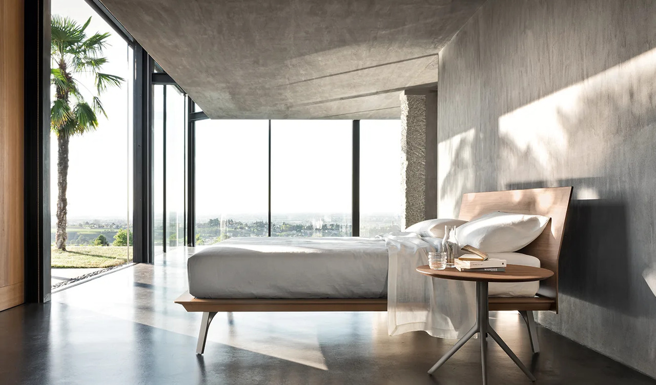 Sangiacomo Bedroom Furniture, Tables and Mirrors, view 5