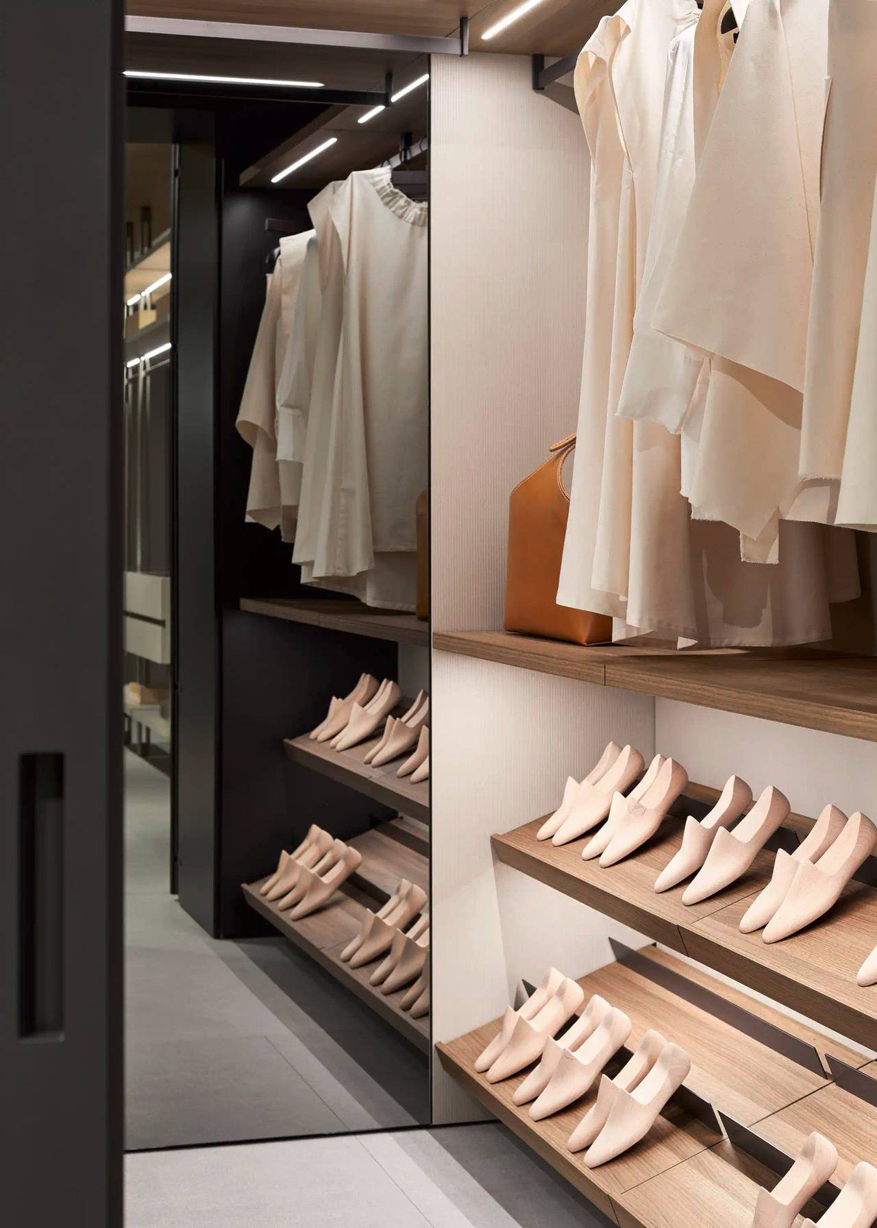 Sangiacomo Bellavista Wardrobe System, view 6