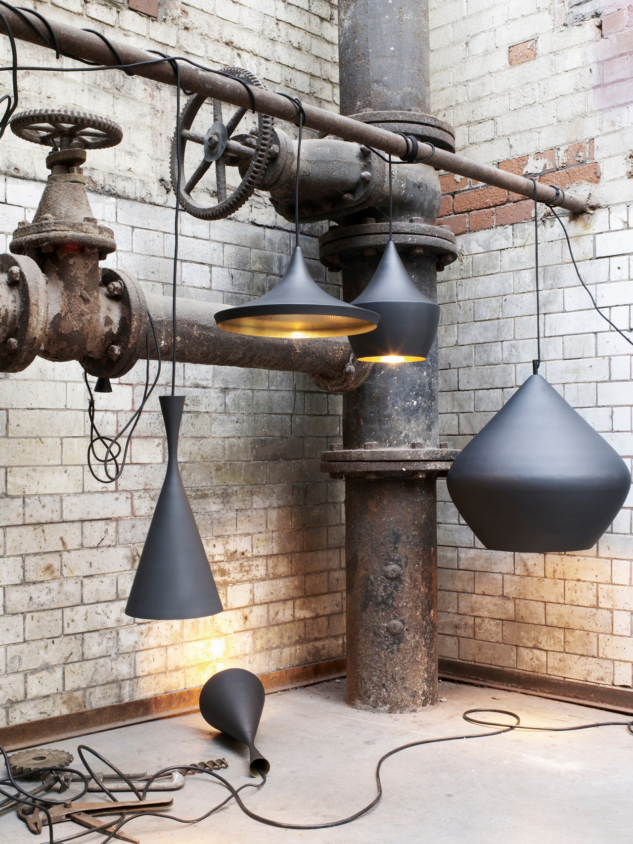 Beat Fat Pendant Light, view 4