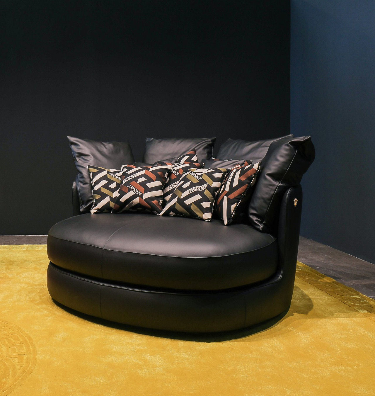 Aeternitas Luxury Bed, view 4