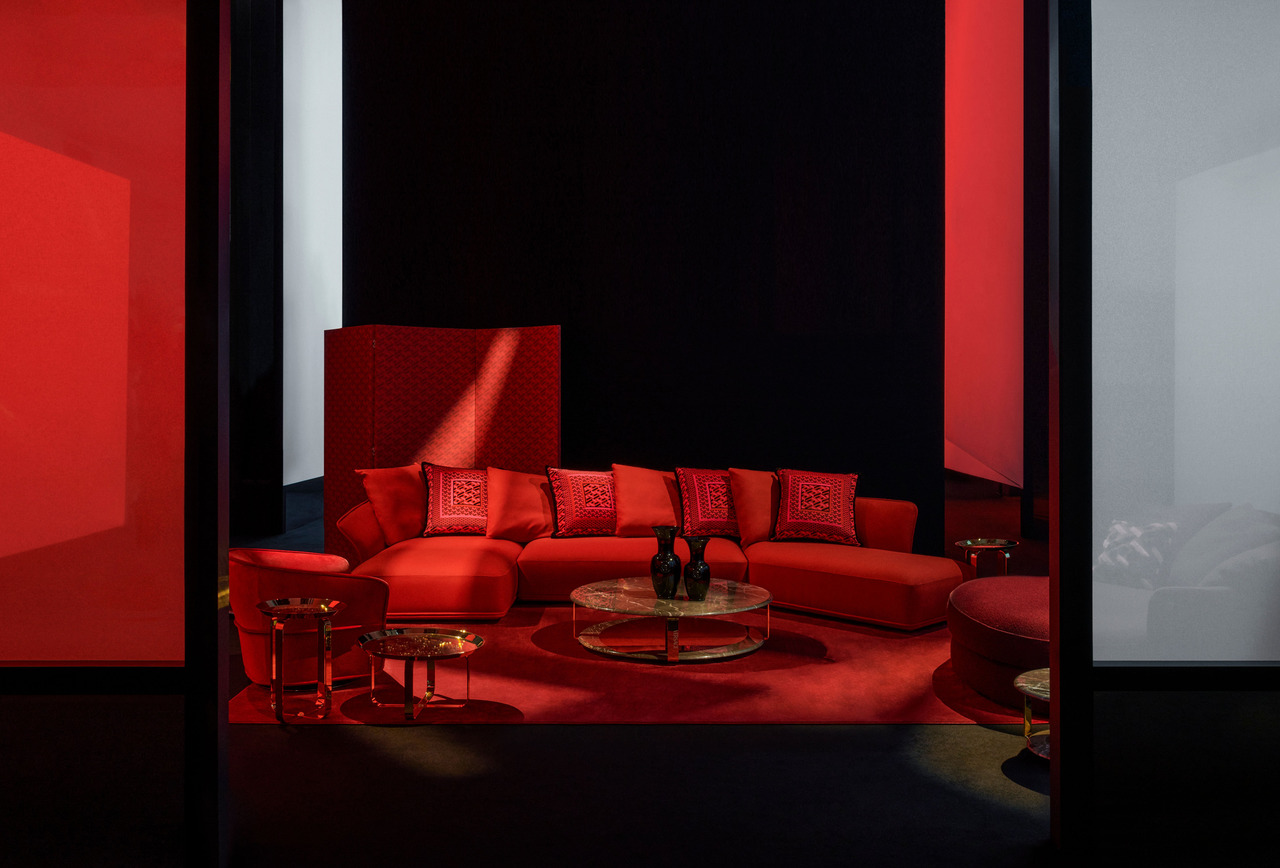 Goddess Sofa: Versace Luxury and Sensuality, view 2