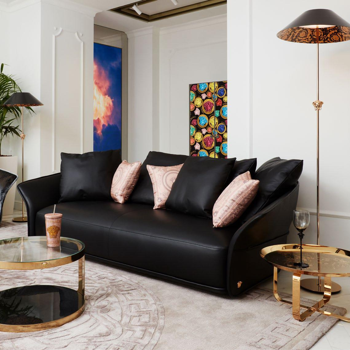 Goddess Sofa: Versace Luxury and Sensuality, view 4