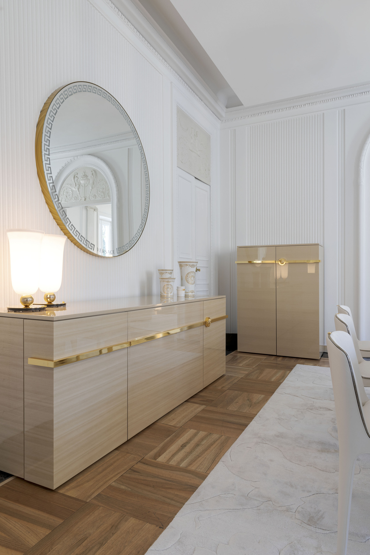 Versace Medusa Iconic Sideboard, view 6