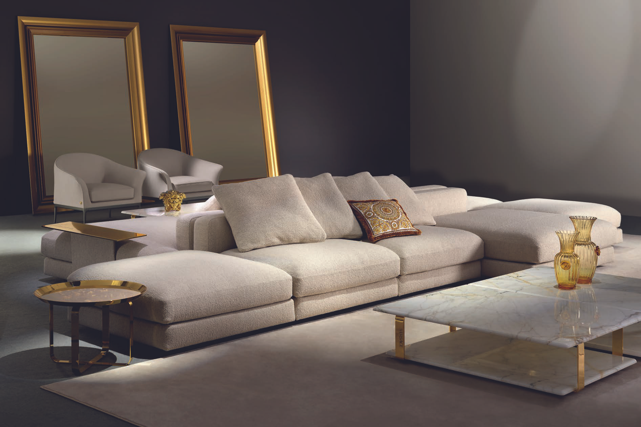 Narcissus Designer Mirror by Versace, view 4