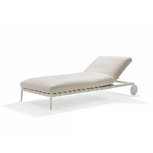 Stiletto Outdoor Double Lounger