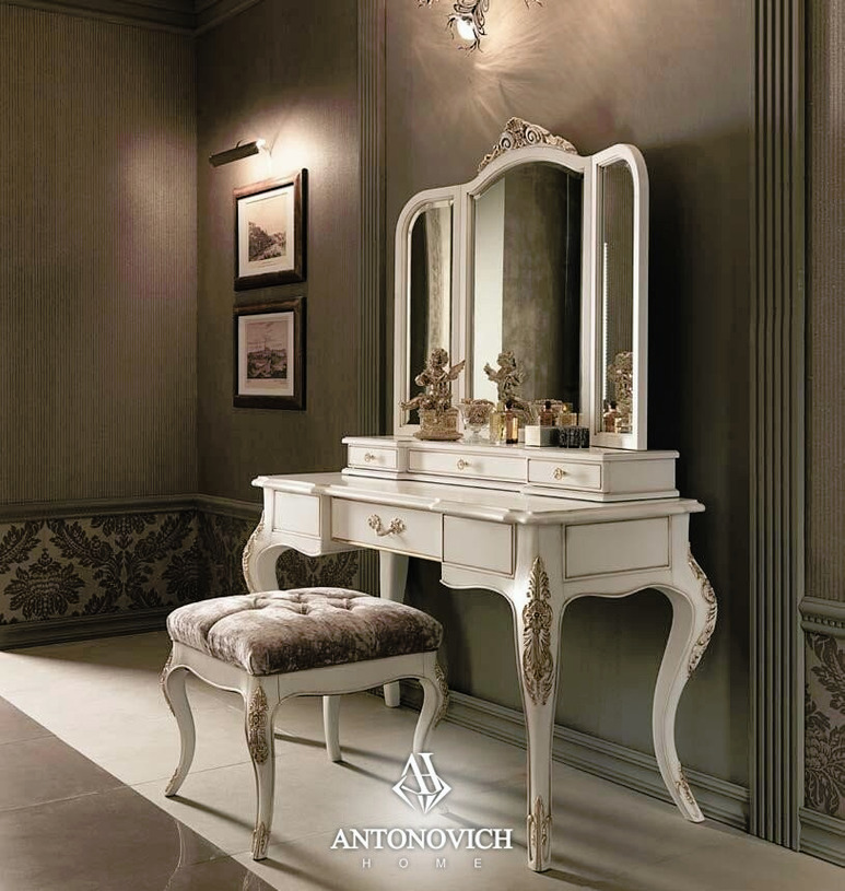 Franchesco Pasi Gran Guardia Laccato Bianco Bedroom, view 6