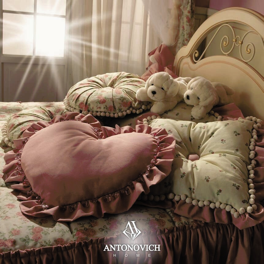 Bonne Nuit Children's Furniture by Ebanisteria Bacci, view 2