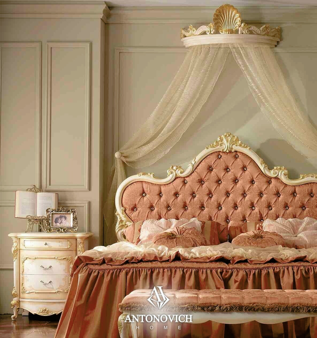 Alberto Mario Prestige Bedroom, view 3