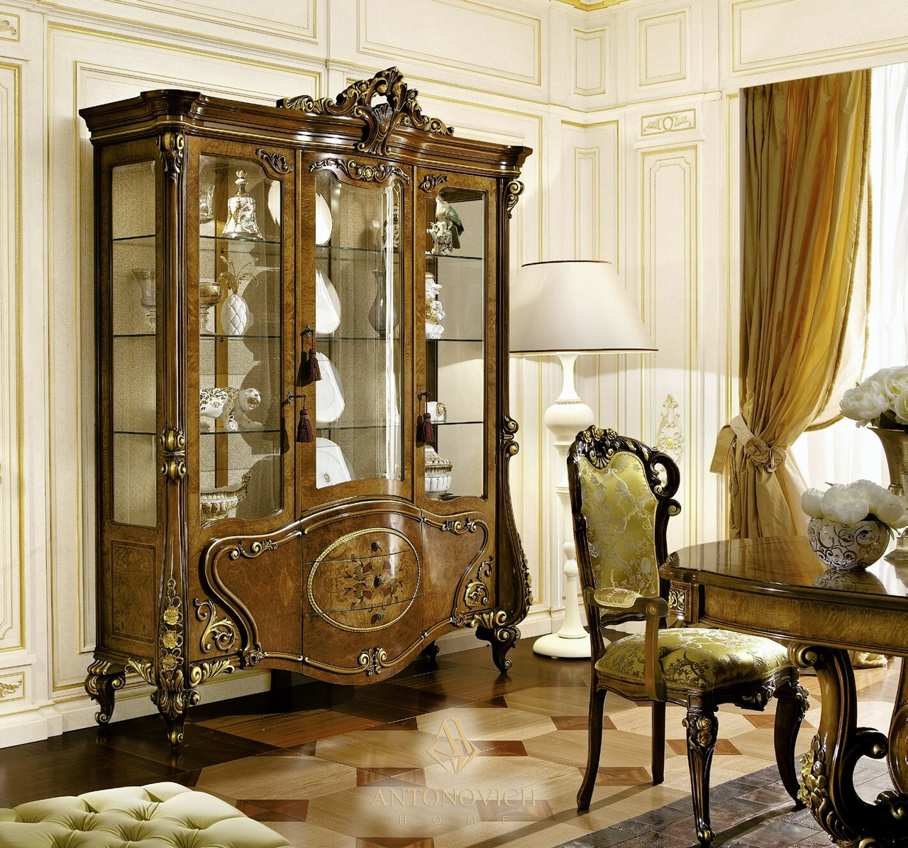Le Rose Dining Room Furniture by Grilli, view 3
