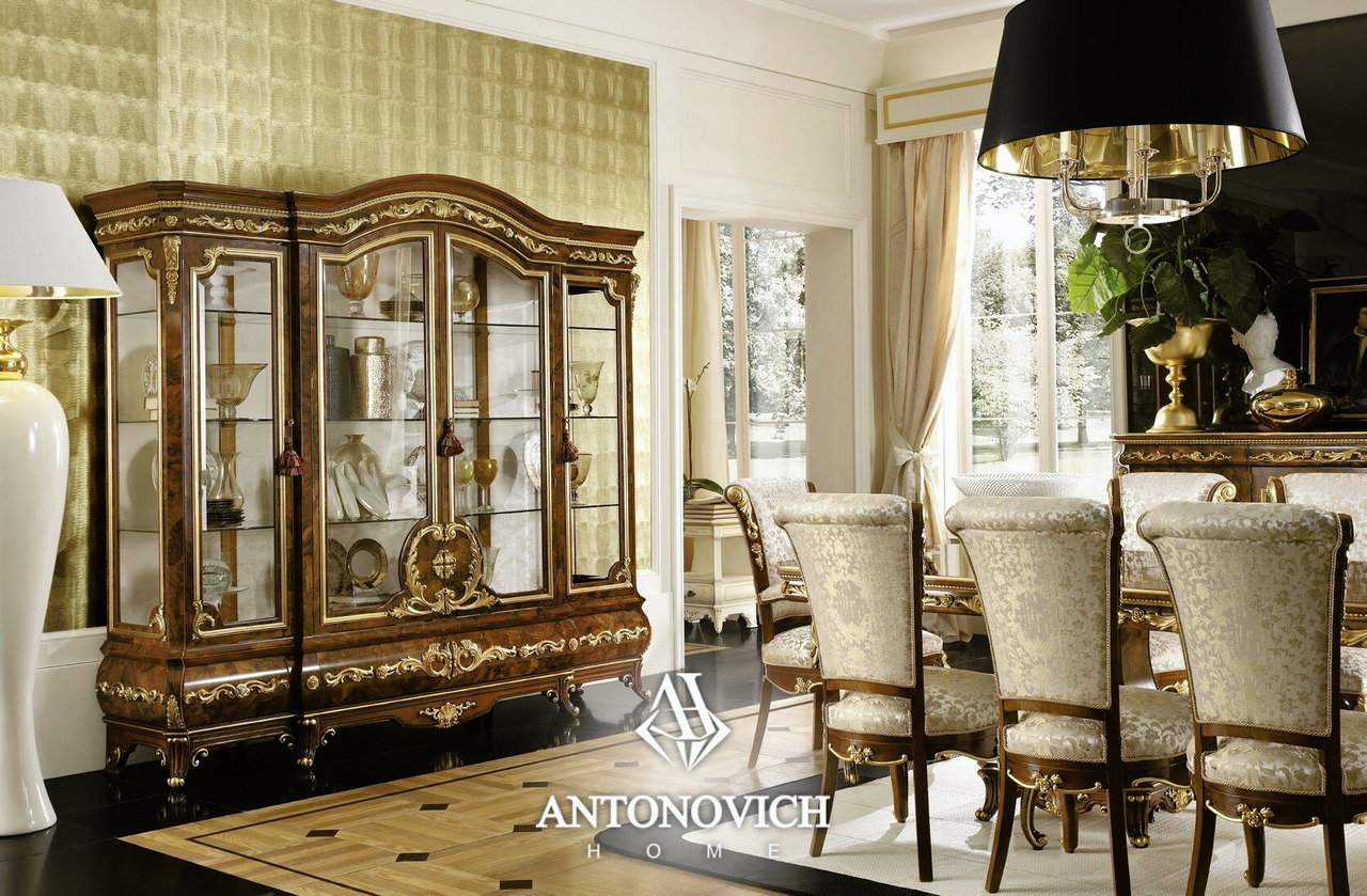 Grilli Versailles Dining Collection, view 5