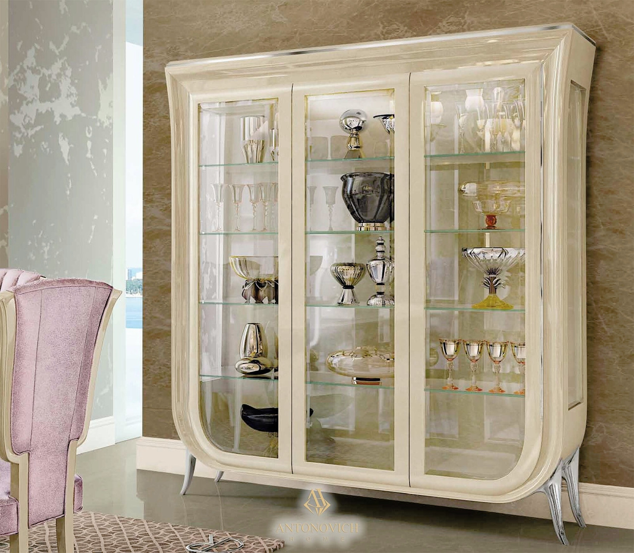 Redeco Trilogy Dining Room, view 9