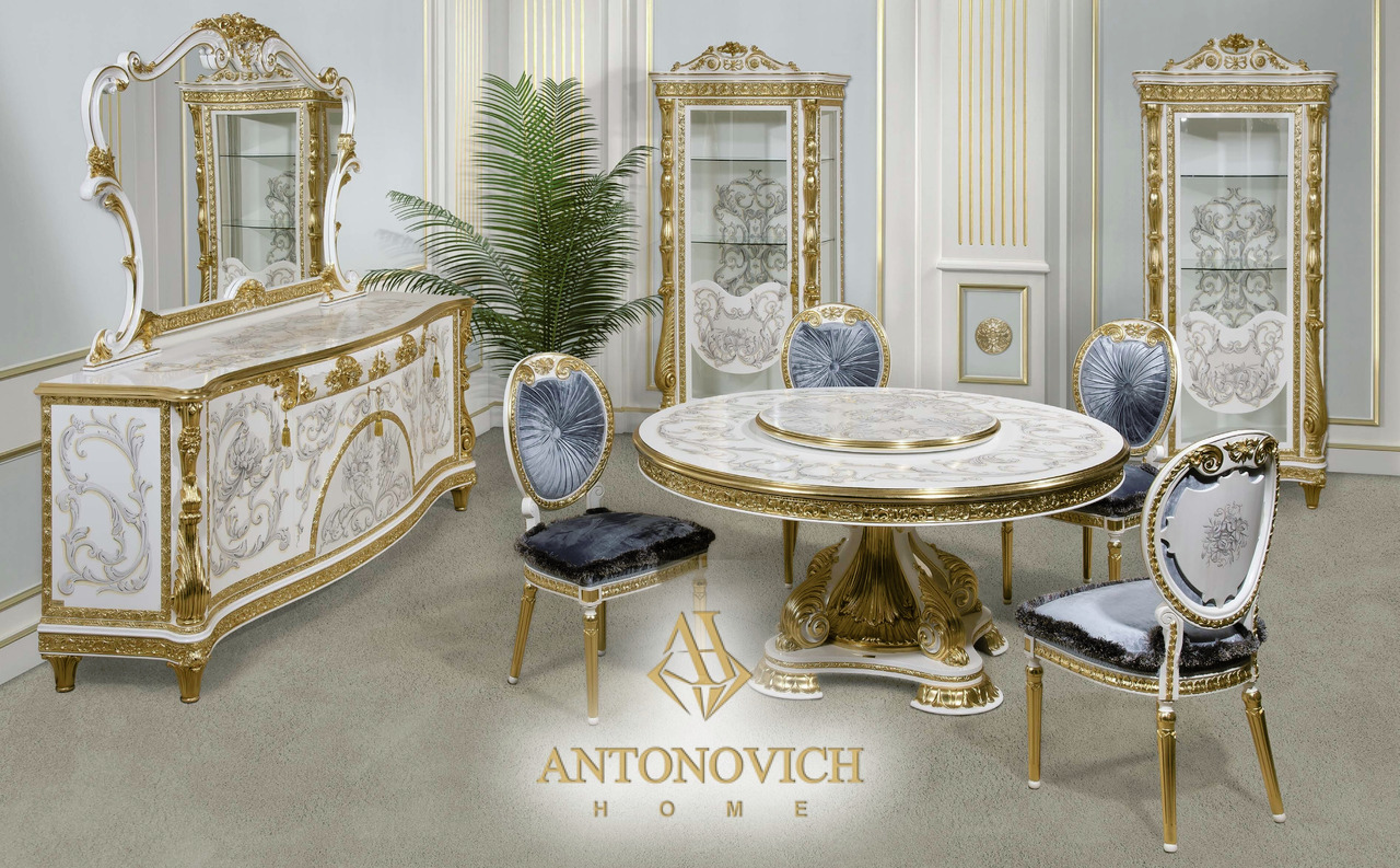 Royal Dining Room Furniture by Stil Salotti