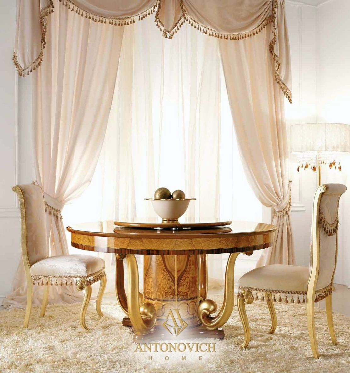 Valderamobili Classic Dining Room Collection, view 3