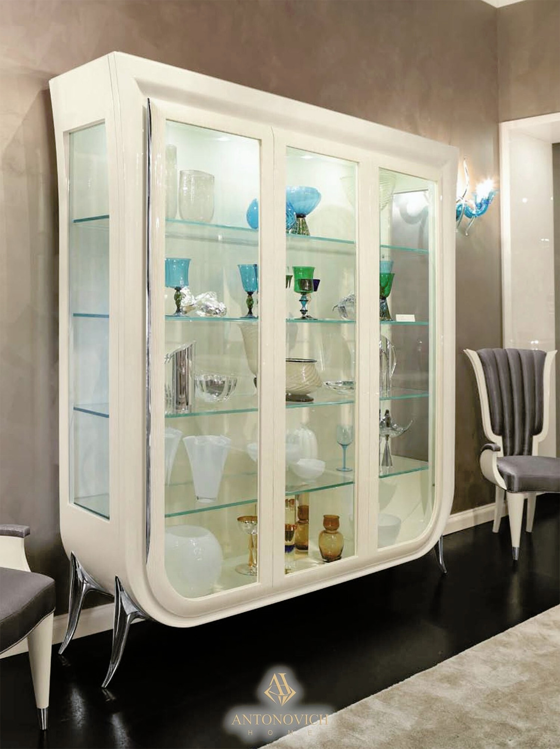 Redeco Trilogy Dining Collection, view 5