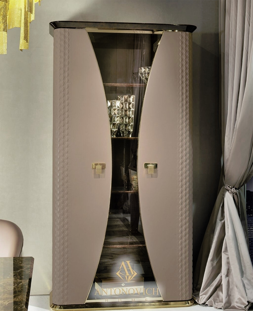 Turri Vogue Dining Room, view 5