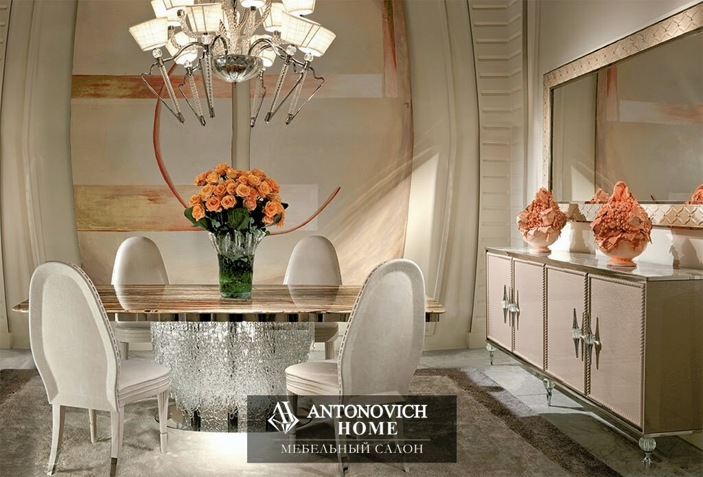 Cornelio Cappellini Dominique Dining Collection