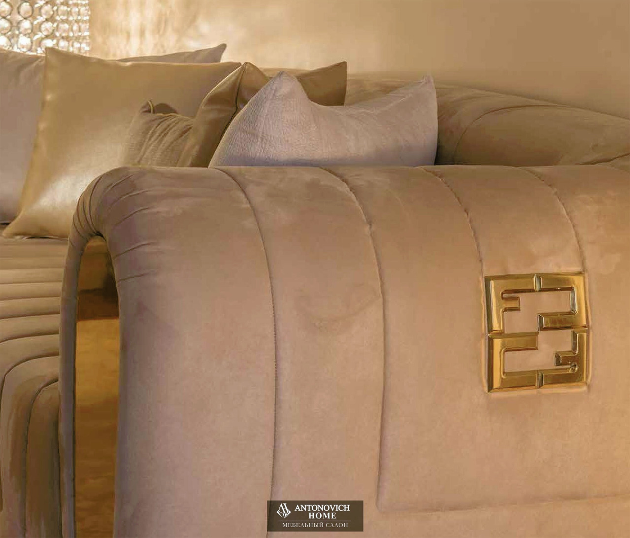 Fertini Casa Collier Living Room, view 6