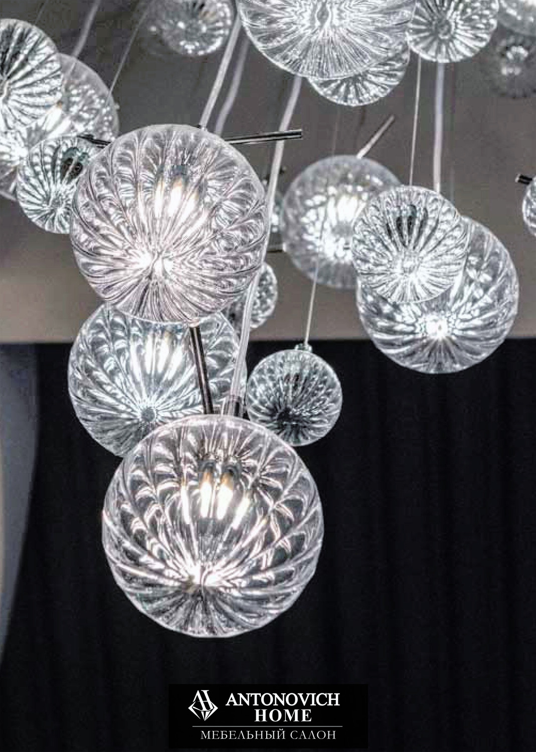Marchetti Moule Pendant Light, view 9