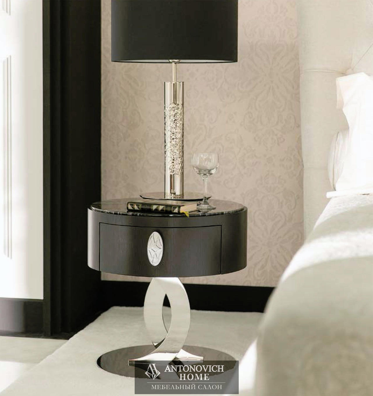 Opera Contemporary Bedroom by Angelo Cappellini, view 3