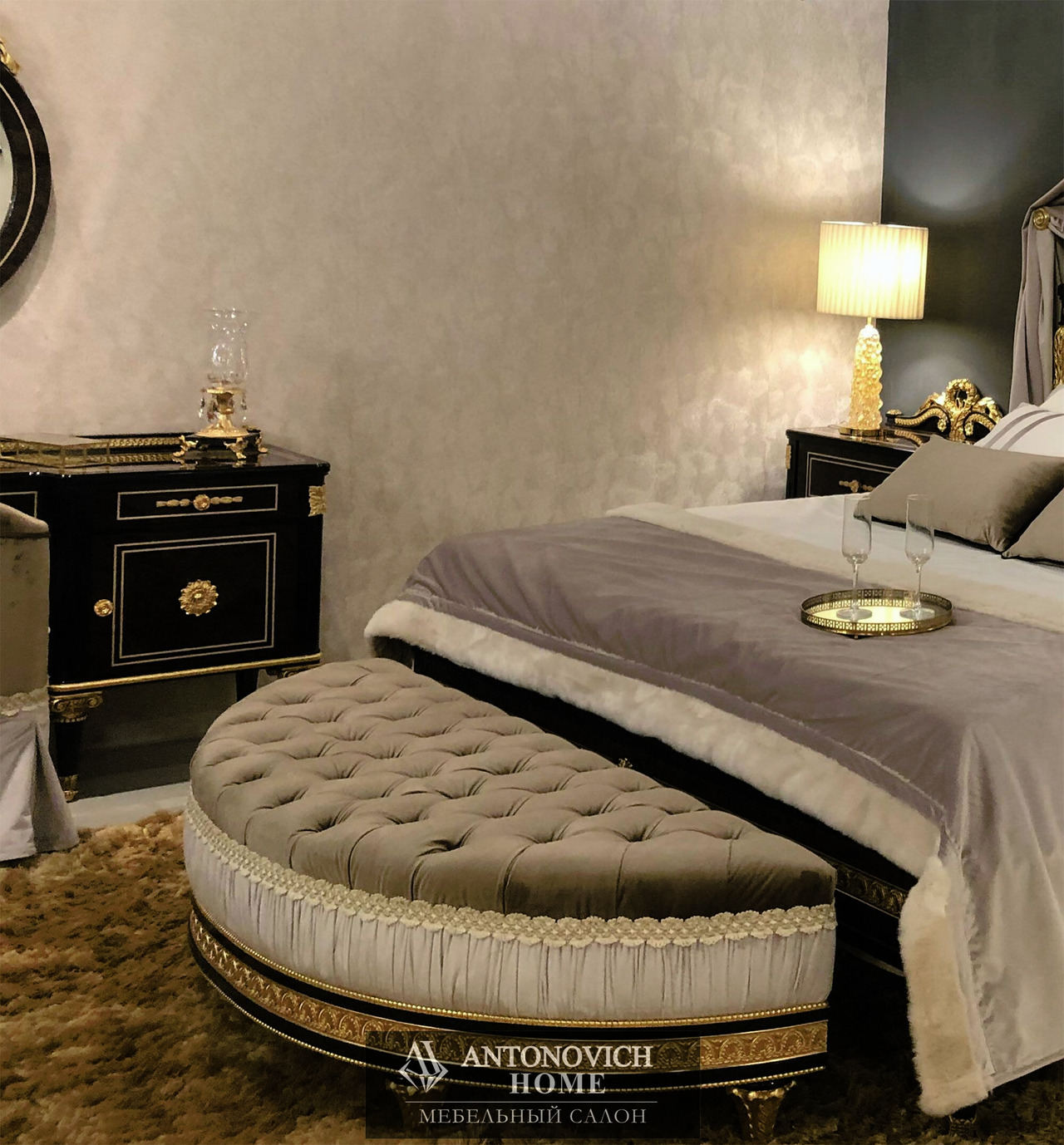 Mariner Trianon Bedroom, view 7