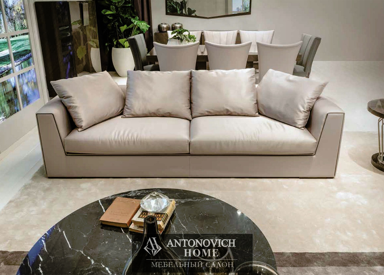 Olia PLAZA Living Room, view 6