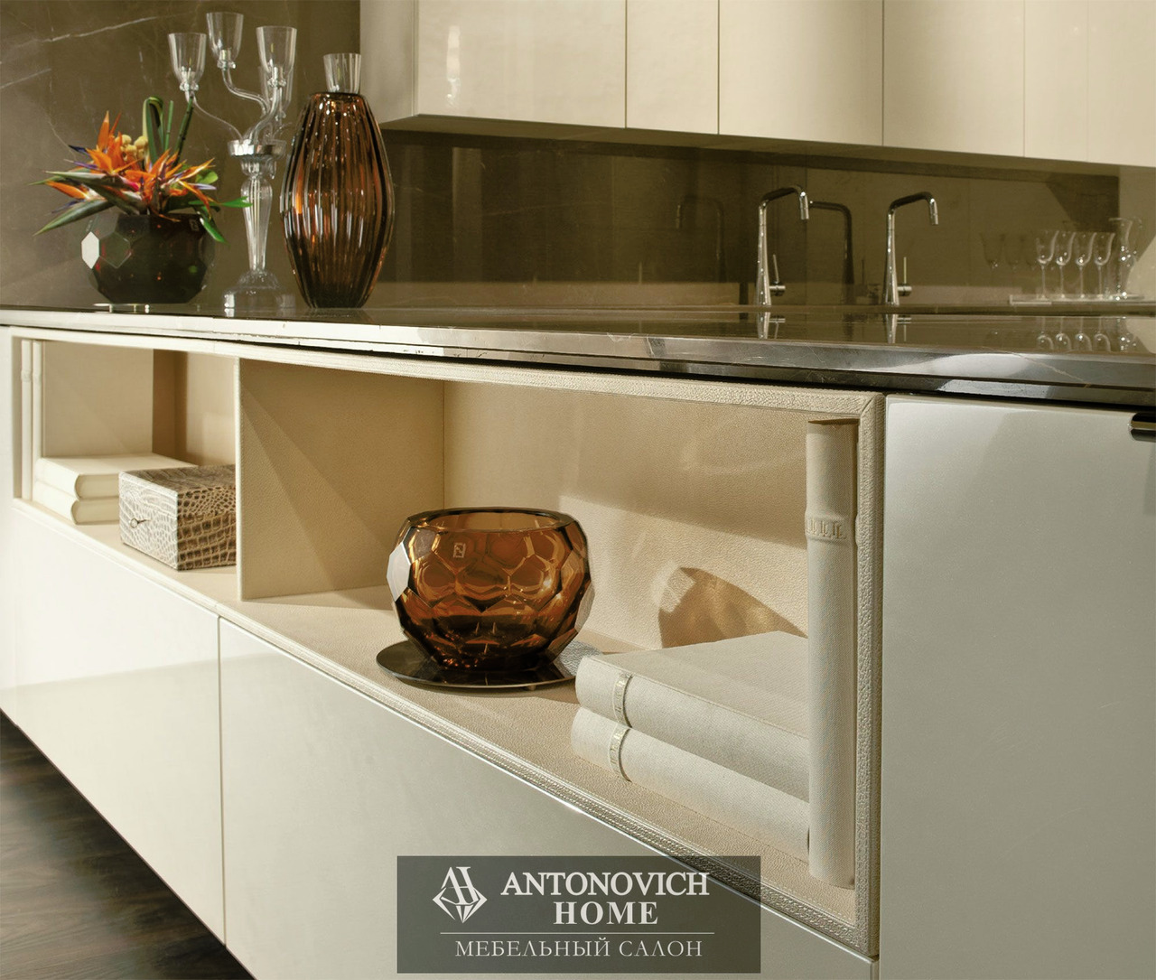 Fendi Casa Villa Ada Kitchen, view 9