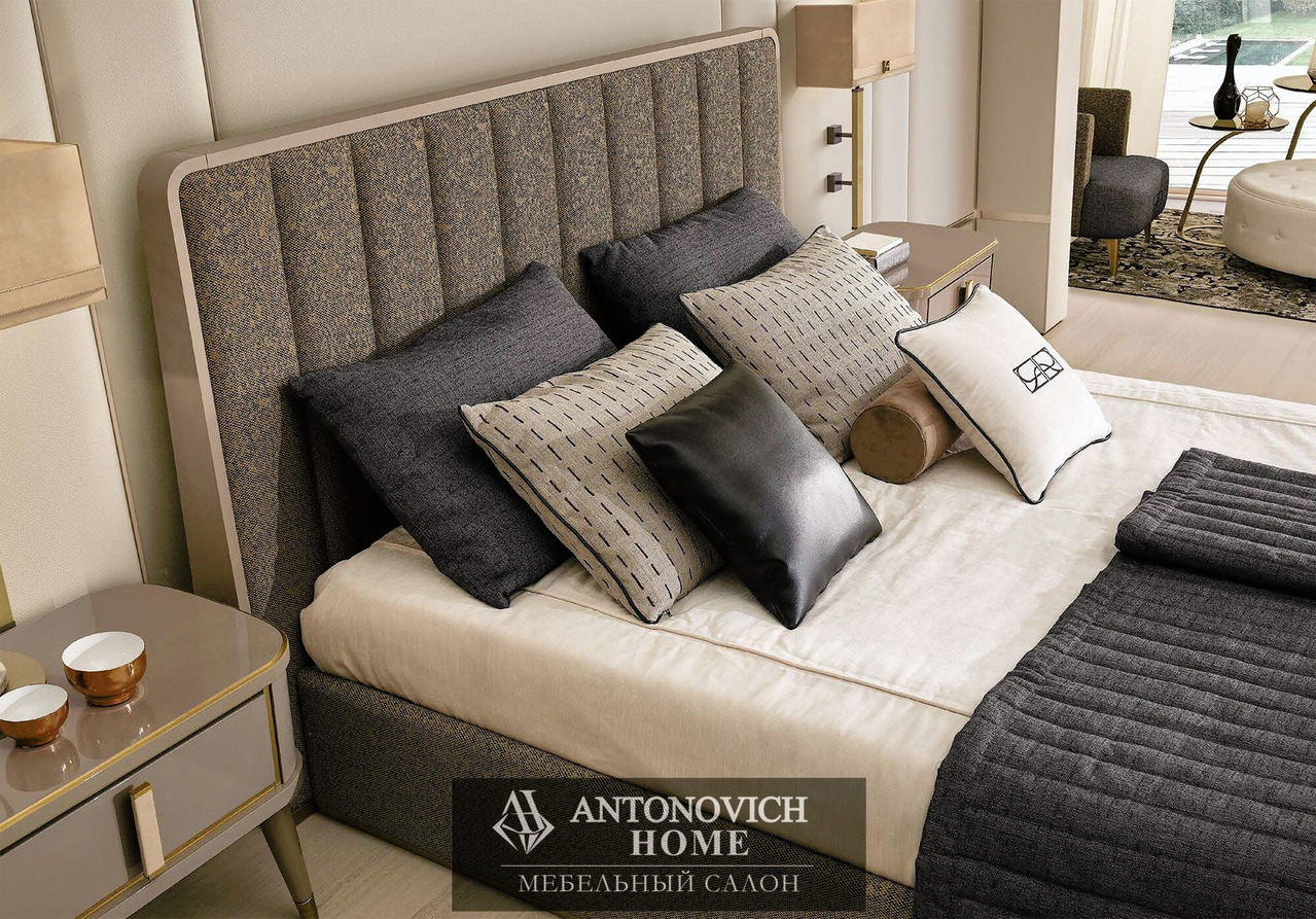 Barnini Oceo Richmond upon Thames Bedroom, view 3