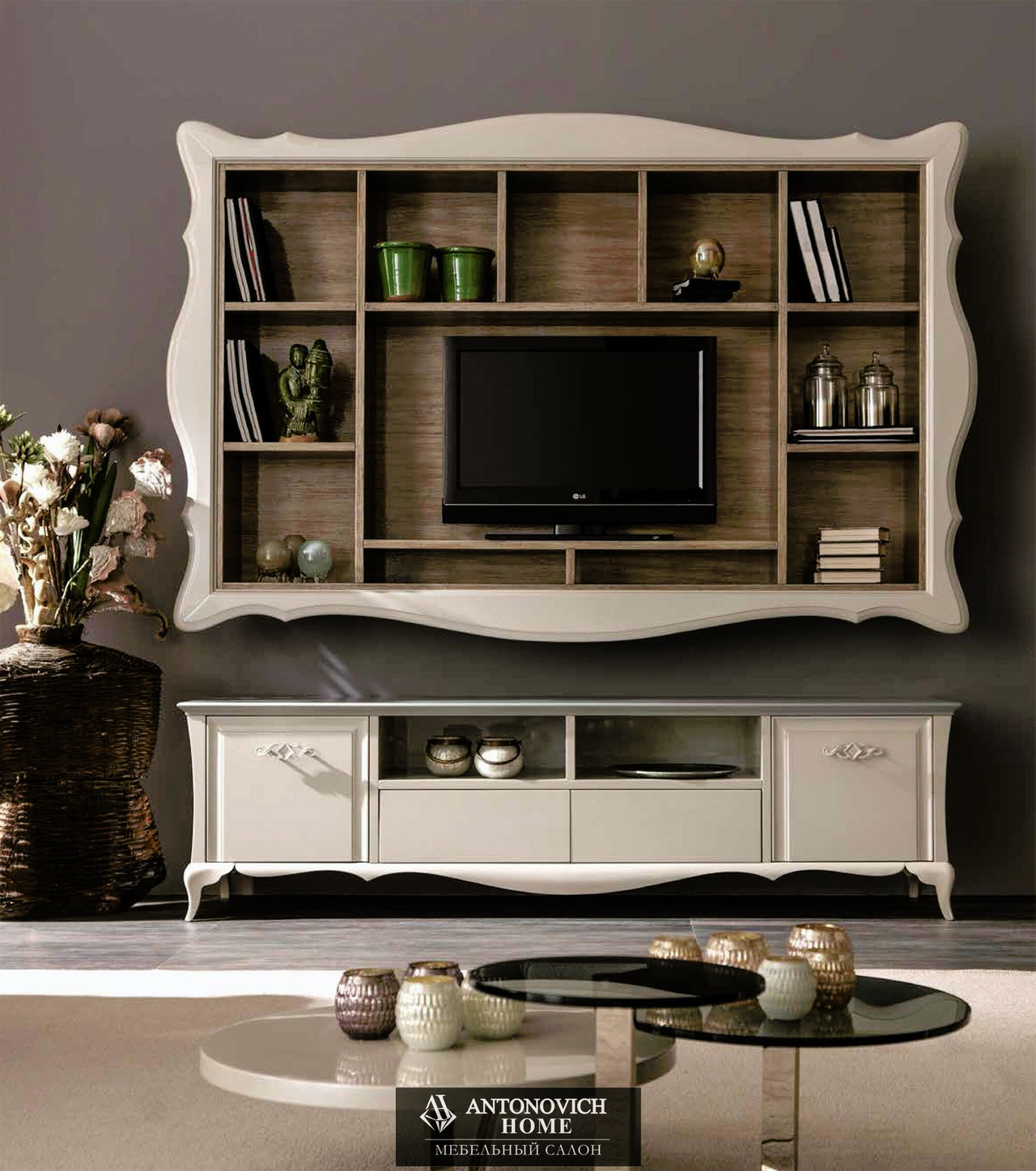 CorteZari Zoe Gold 3 Living Room, view 6