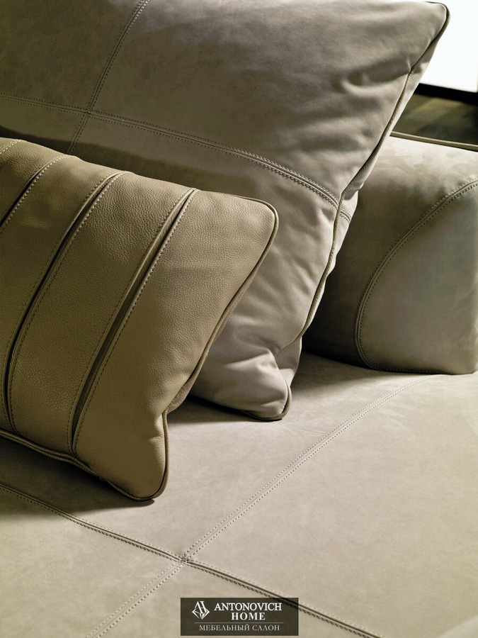 Longhi Ford Modular Sofa, view 9