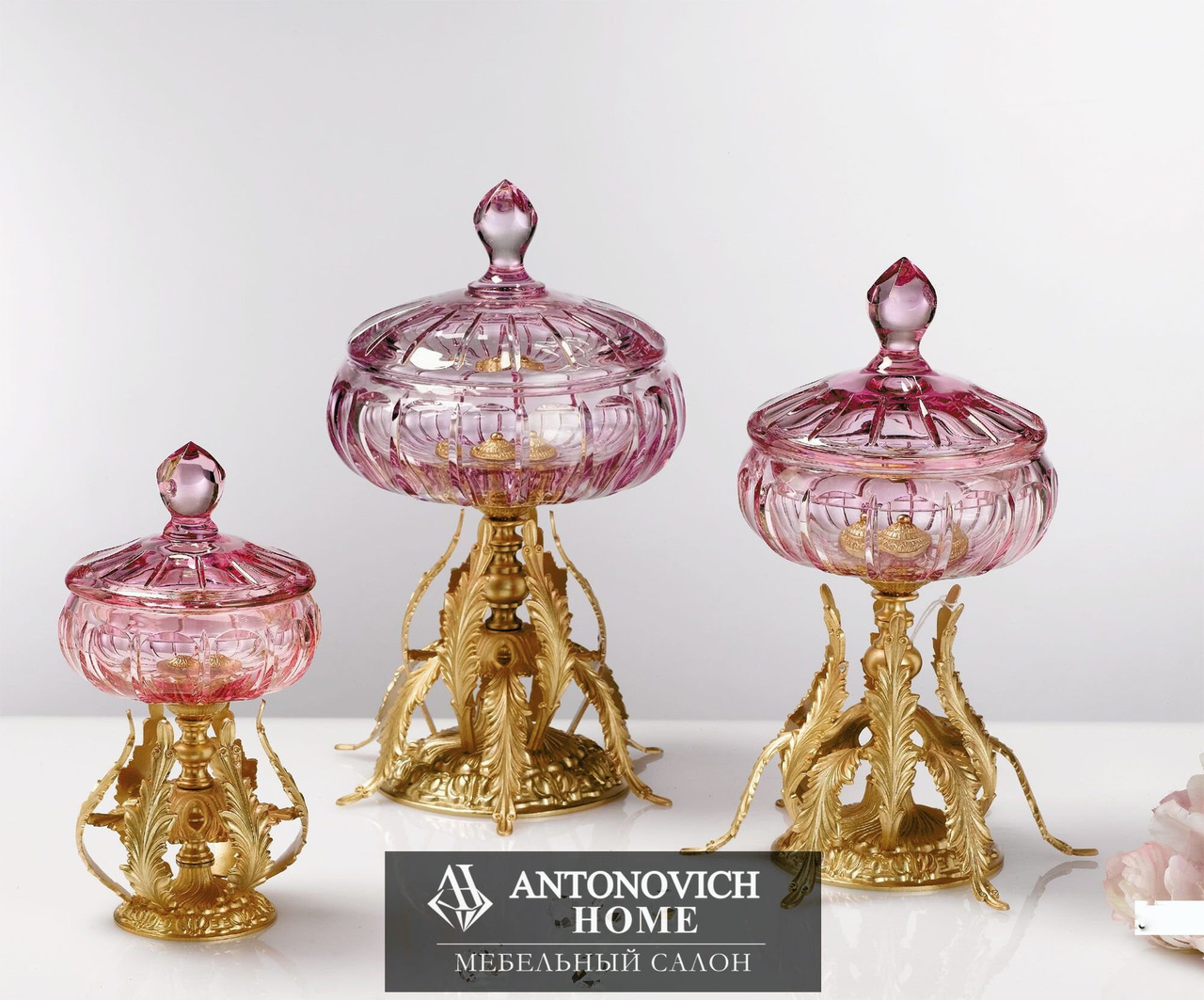 Regan Collection by Rosaperla Di Capasso Gaetano