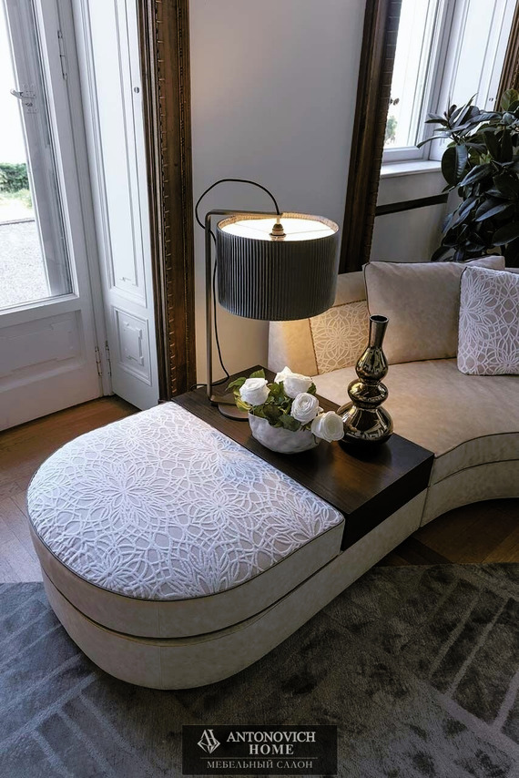 Vittoria Frigerio Upholstered Furniture, Borromeo, view 7