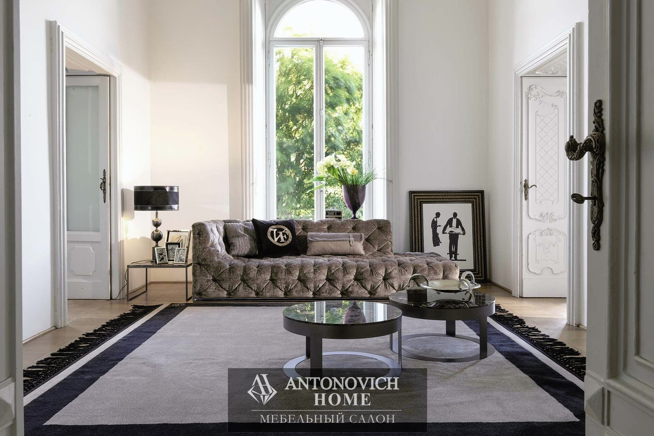 Vittoria Frigerio Caracciolo Sofa, view 2