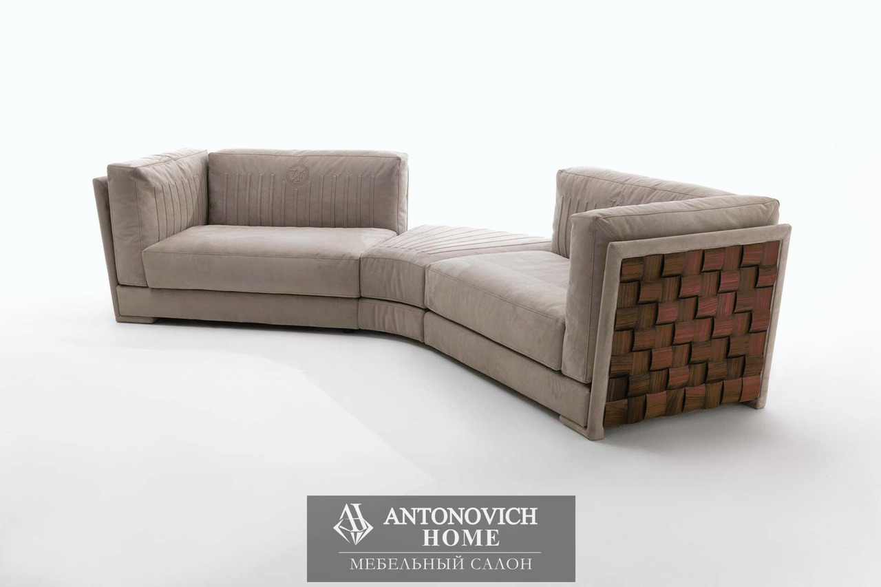 Vittoria Frigerio Durini Sofa, view 8