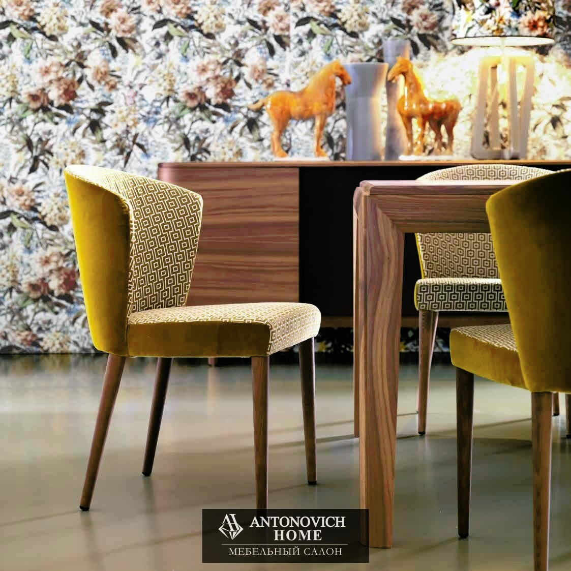 Grilli Worldesign 4 Dining Room, view 6
