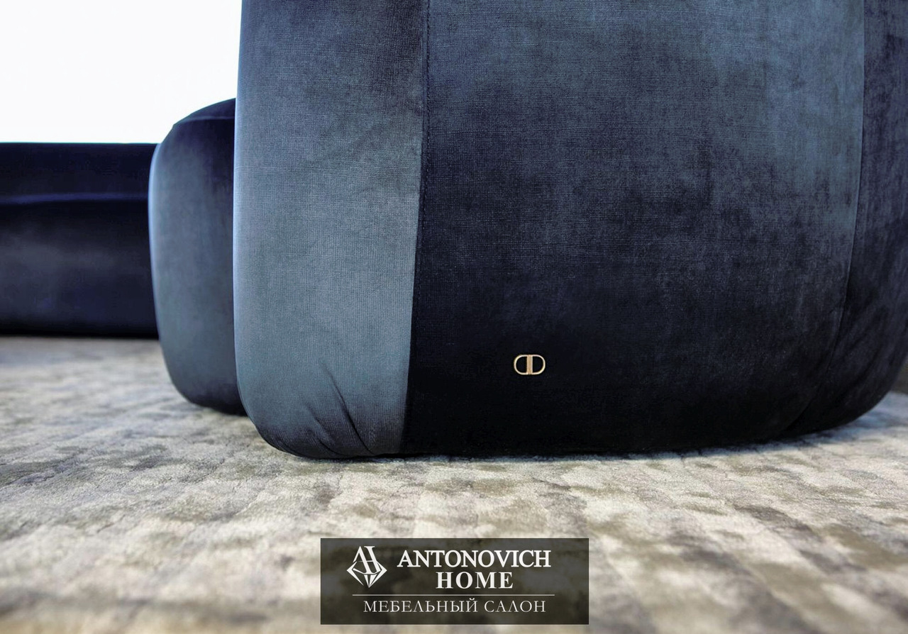 Signorini & Coco Daytona Leo Living Room, view 6