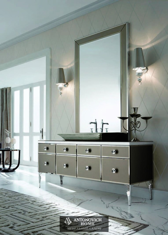 Majestic 03 Bathroom Furniture by Vitage, view 3