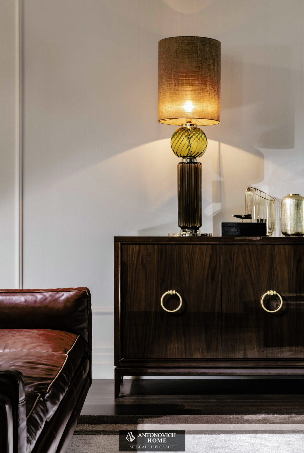 Galimberti Nino Nuovo Classic Milanese Living Room, view 4
