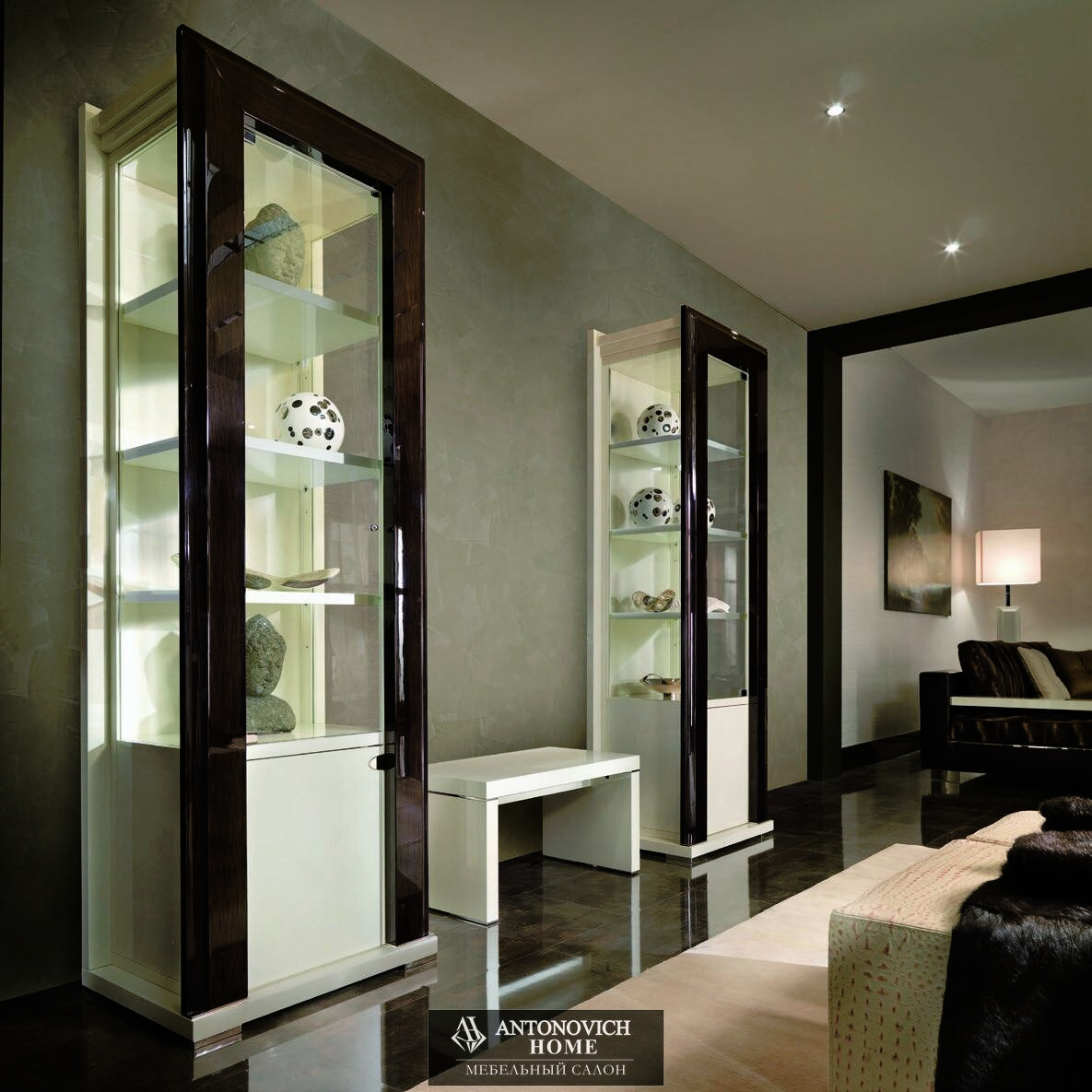Turri Genesis Dining Room, view 11