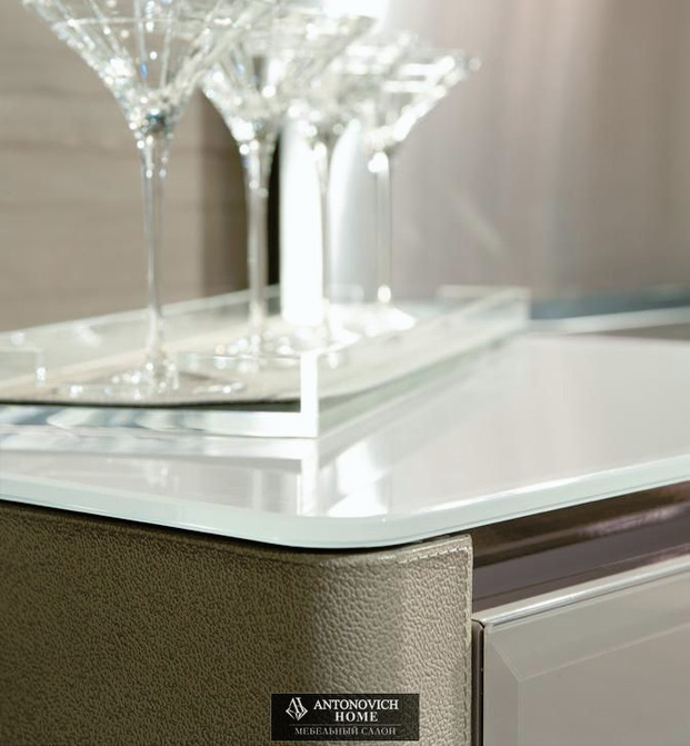 Fendi Casa Villa Giulia Kitchen, view 9