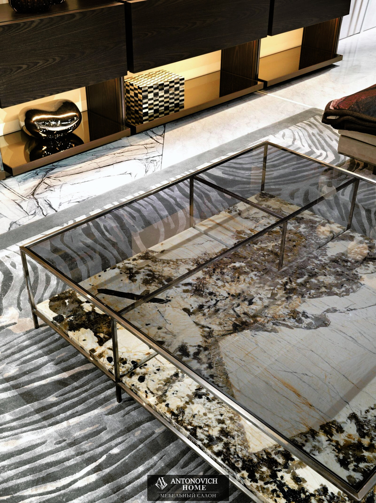 Visionnaire Anthem Living Room, view 17
