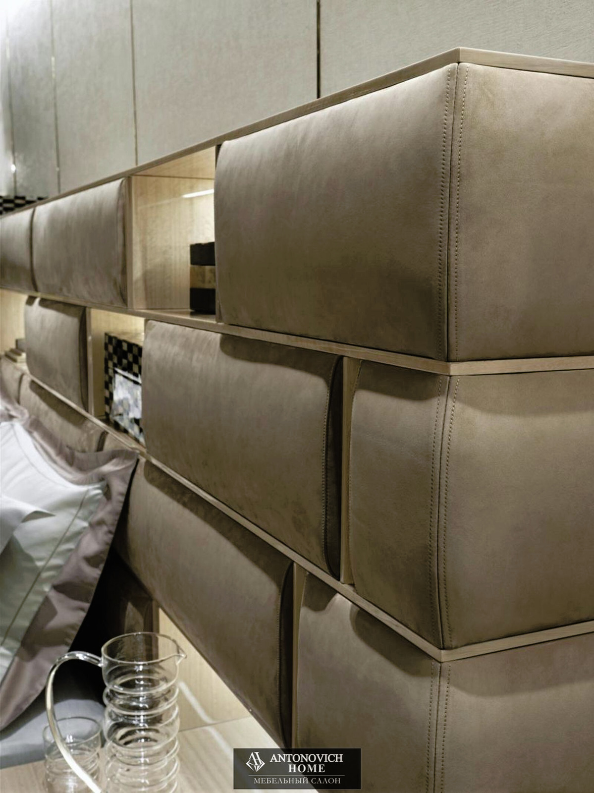 Visionnaire Emotion Bedroom, view 4