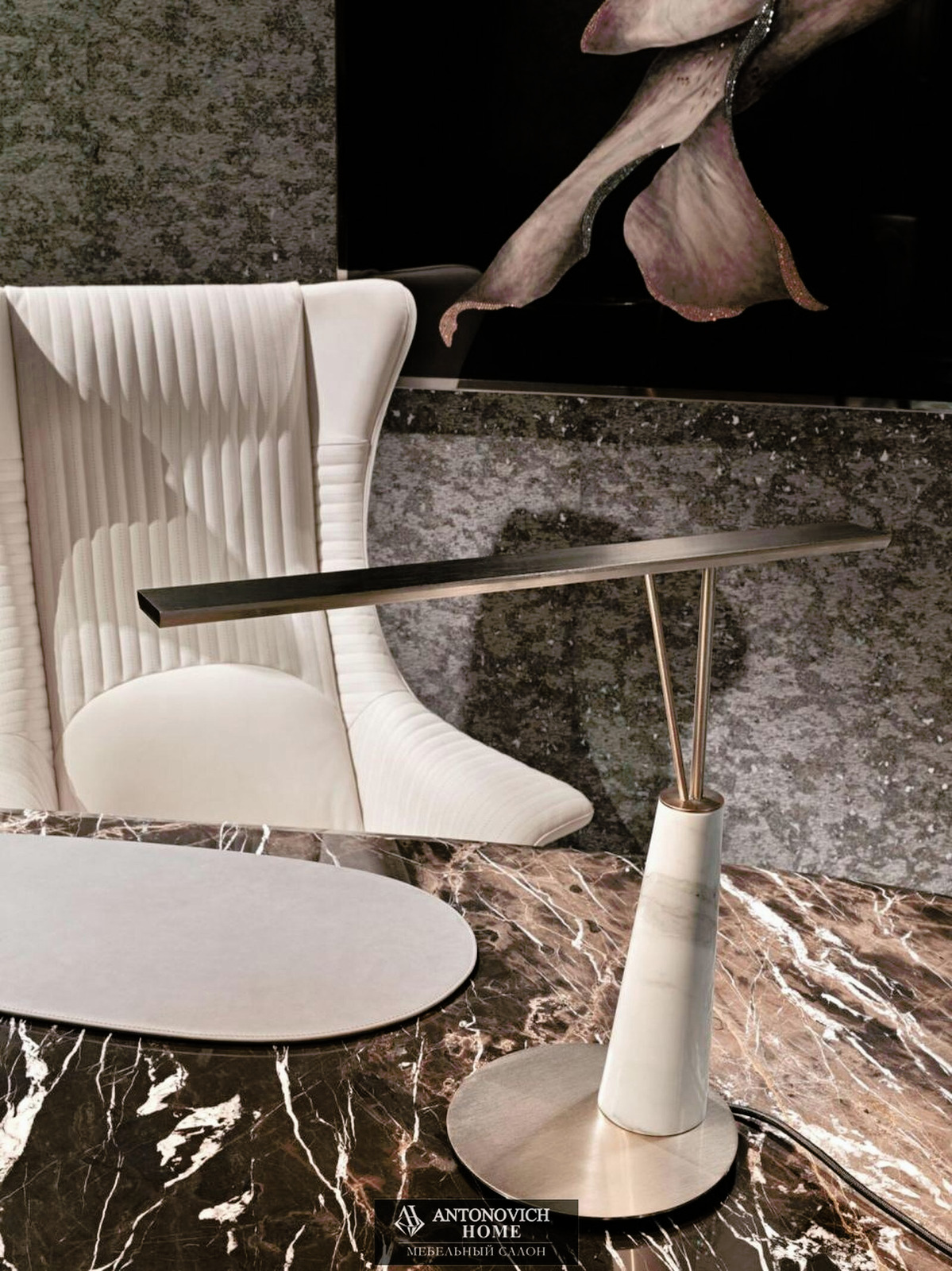 Visionnaire Jet Plane Desk, view 4
