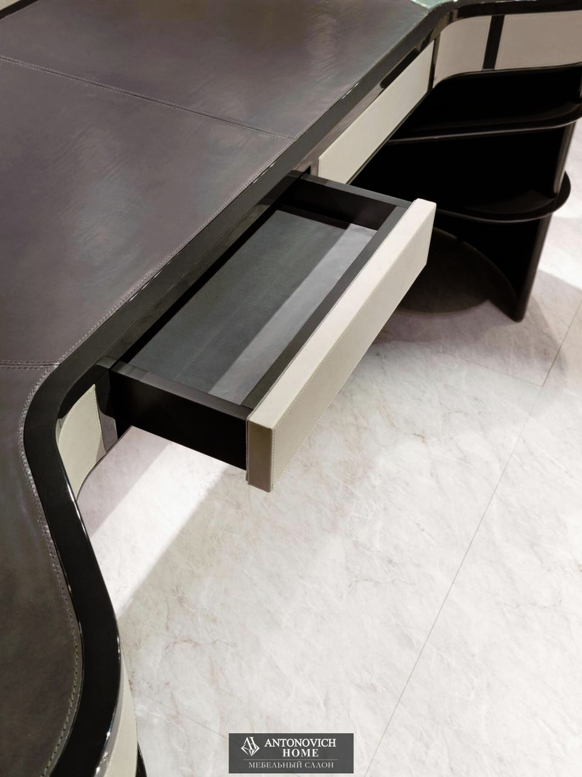Visionnaire Wall Street Office Furniture, view 5