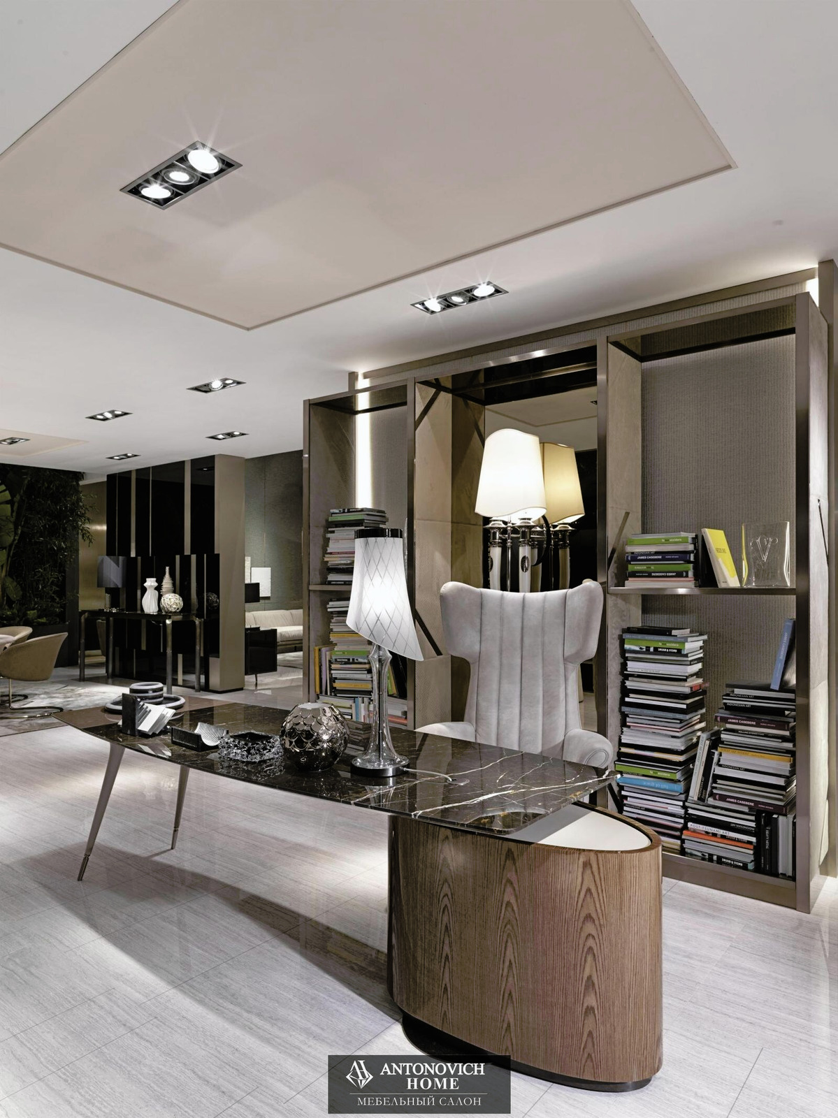 Visionnaire Wilshire Desk, view 2