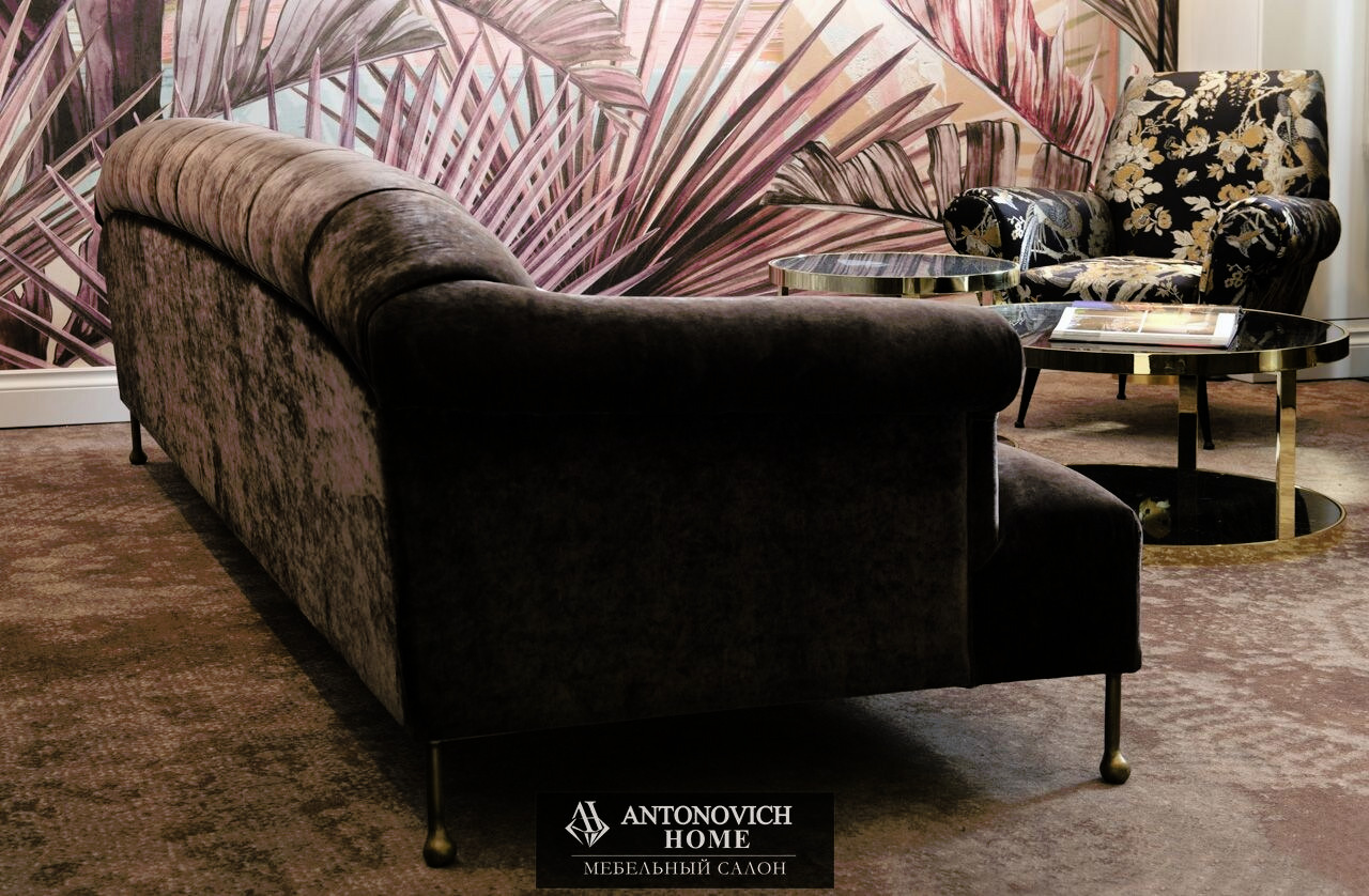 Luis Sofa by Dom Edizioni, view 4