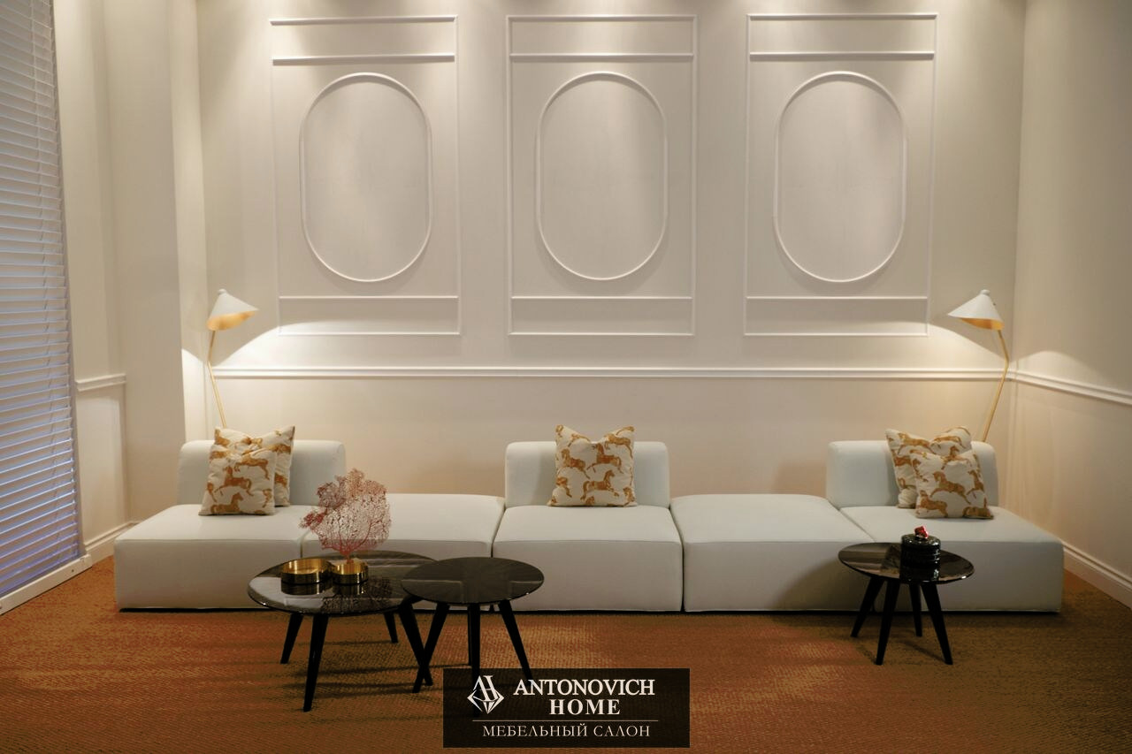 Roger Sofa by Dom Edizioni, view 2