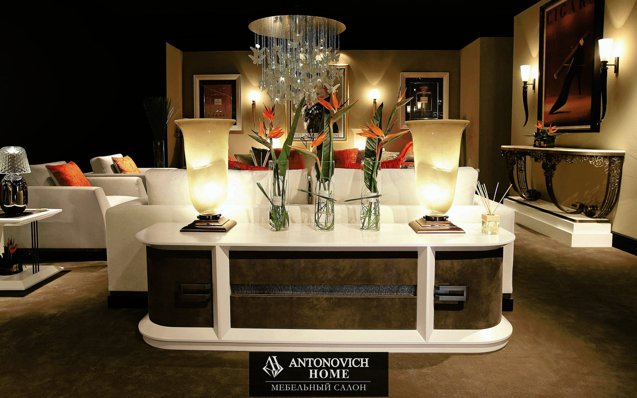 Radice Giada Living Room, view 21