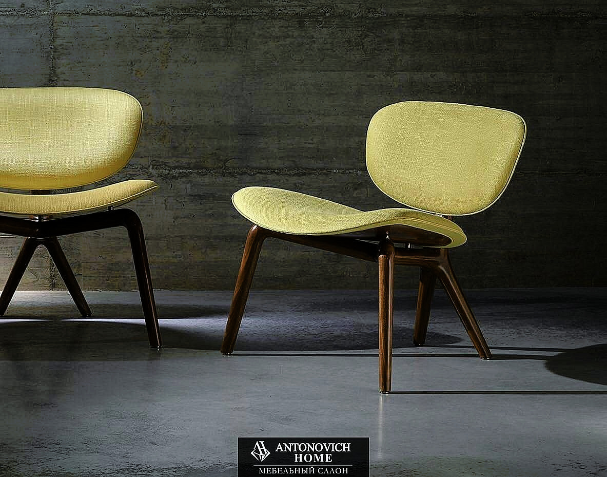 Rondine Armchair by Ceccotti Collezioni, view 3