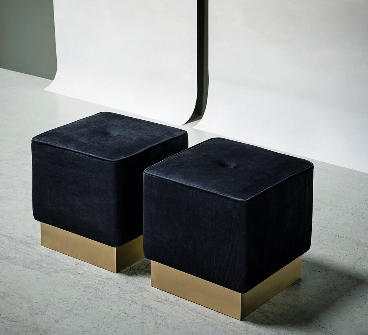 Baxter Anais Ottoman